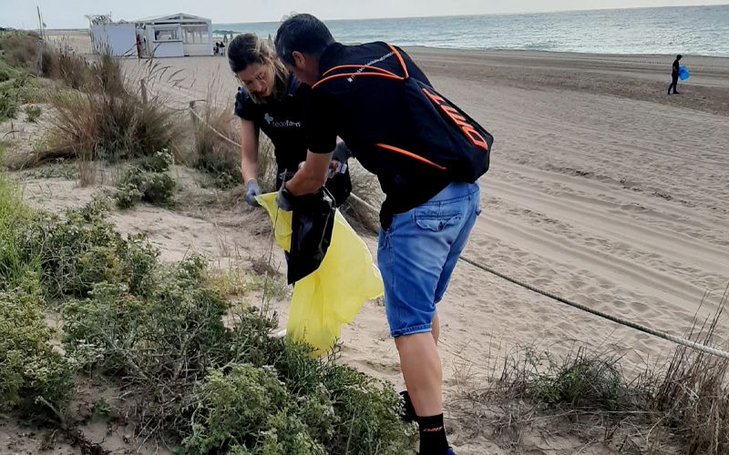 Junts contra la Basuraleza